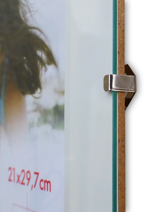 Detail of the Clip Picture Frame. Debex Suisse.